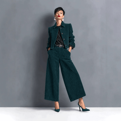 Ensemble Femme Élégant avec Veste Courte et Pantalon Large
