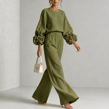Ensemble Fluide Chic à Détails Floraux Sculptés
